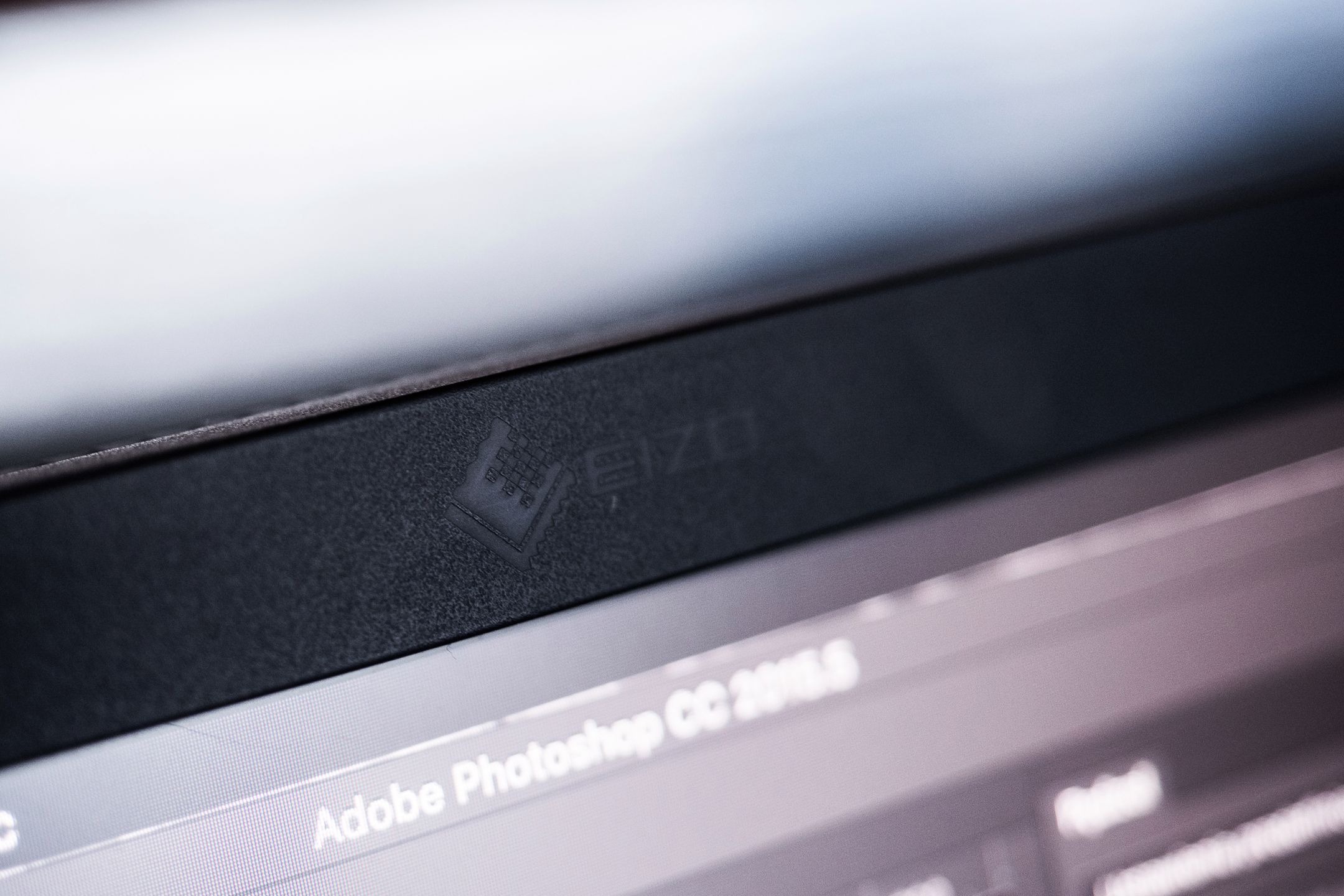Eizo CS2420 - sprawdzamy monitor dla fotografów w rozsądnej cenie [test] 3