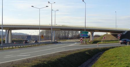 Będą nowe opłaty drogowe? Zmiany mają zachęcić do ekologicznej floty