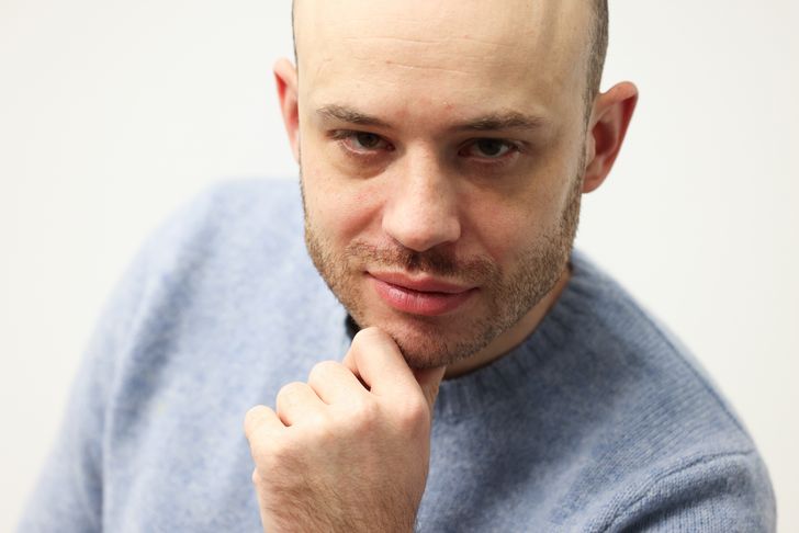 Śpiewak nie bierze jeńców: "Lekarze są nowymi deweloperami" [OSTRY WYWIAD]