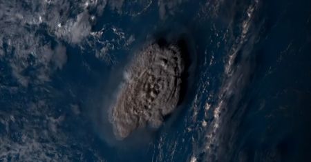 Skutki podmorskiej erupcji wulkanu w pobliżu Tonga. Nowe ustalenia badaczy