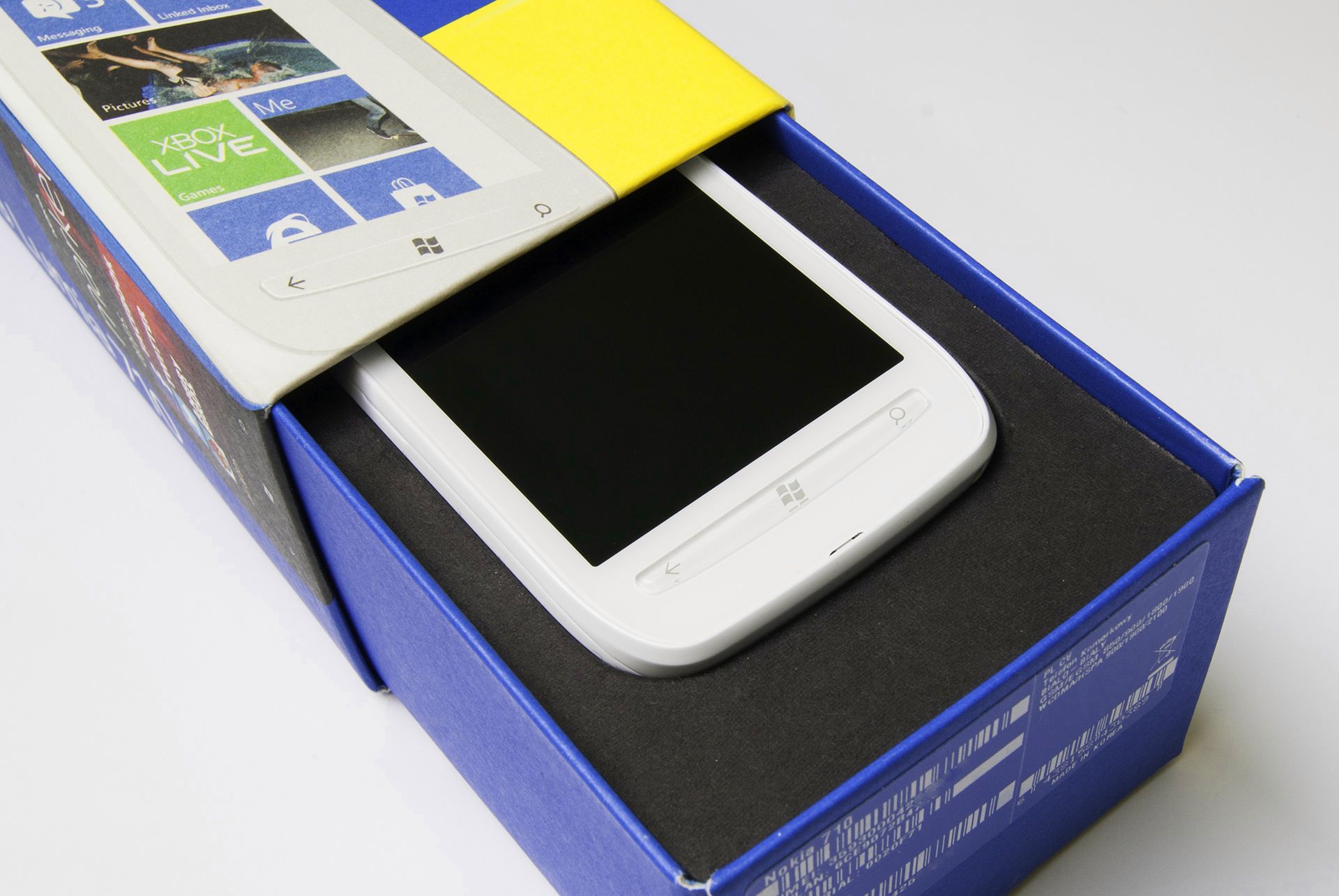 Nokia Lumia 710 - galeria zdjęć 2