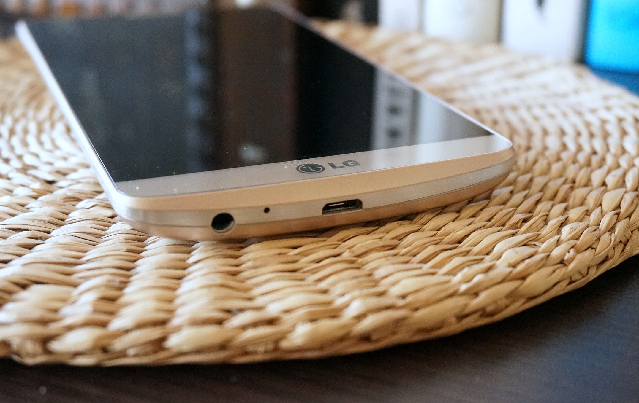 LG G3 - jakość wykonania i ergonomia 6