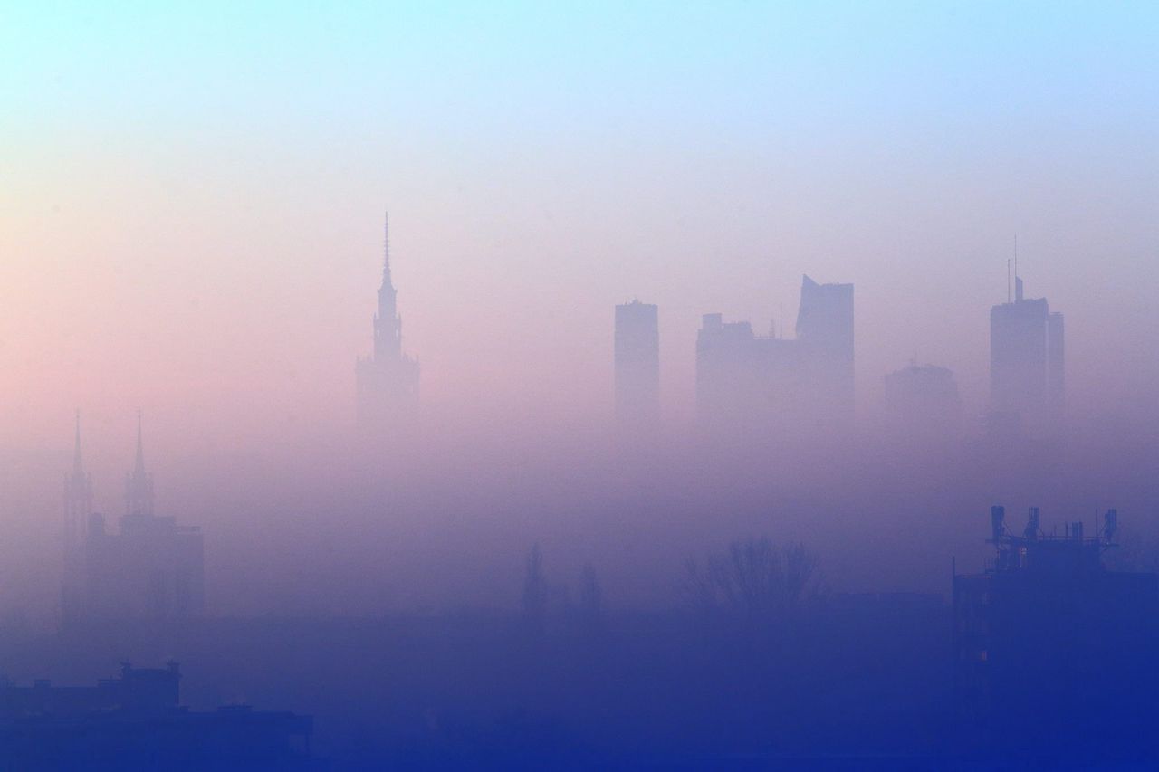 Miasto: jest bezpiecznie. Specjaliści: to zasługa wiatru