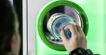 Rok kaucji w Polsce to sukces, jednak cały system wymaga domknięcia i uszczelnienia