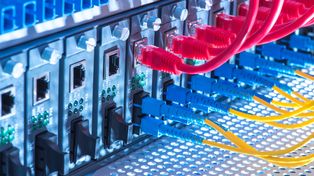 Warszawa: Niewidoczna infrastruktura zasila miasto. Ukryty "krwiobieg" zyskuje znaczenie