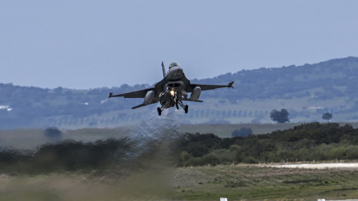 BEJA, PORTUGAL - MARCH 07: A Portuguese Air Force F-16 takes off on a mission from Beja Nr 11 Portuguese Air Force base during exercise Real Thaw 2023 (RT23) on March 07, 2023 in Beja, Portugal. The Portuguese Air Force holds the multinational and multidisciplinary exercise Real Thaw 2023 (RT23), between February 27 and March 10, at the Nr. 11 Air Base in Beja, with the participation of Air Forces from Portugal, Germany, Belgium, Spain, Denmark, the United States, the Netherlands, Poland, NATO, and also elements of the Portuguese Navy and Army. The Portuguese Air Force explained in a communique that the RT23 allows to evaluate and certify the operational capabilities of the Air Force, Navy, Army, and participating countries, preparing them to act in joint and combined operations, enhancing interoperability among all, in particular to ensure the preparation of the National Forces deployed in the service of the UN and NATO by offering participants a unique opportunity to plan and execute missions, with the aim of integrating and synchronizing different areas. (Photo by Horacio Villalobos#Corbis/Getty Images)
