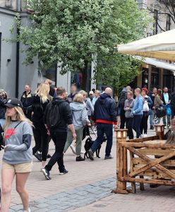 Stawka 70 zł za godzinę. "A i tak nie stawiają się do pracy"