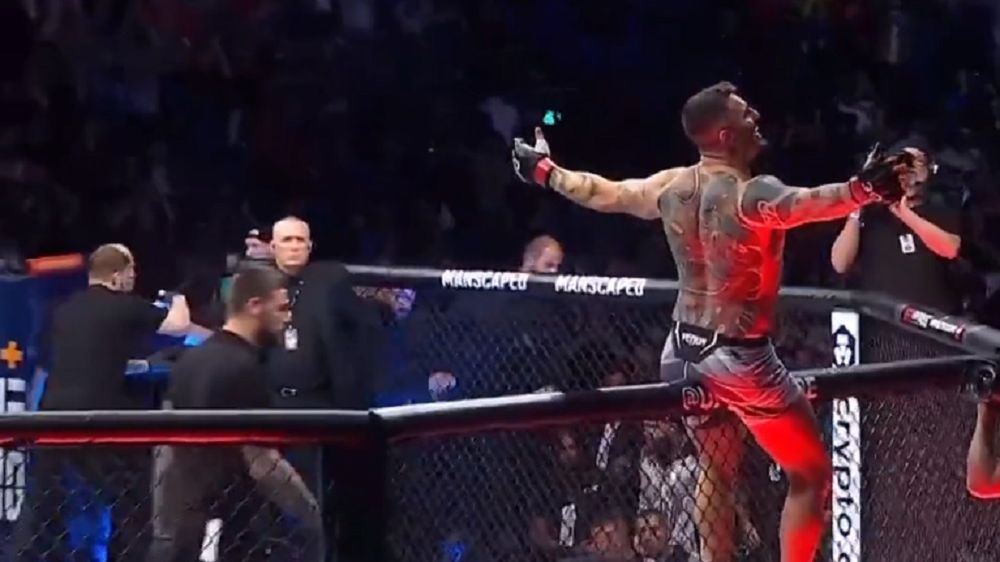 Twitter / Tom Aspinall po wygranej z Marcinem Tyburą na UFC w Londynie 
