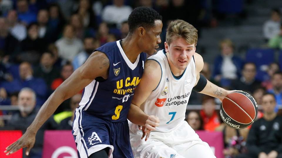 Facebook / na zdjęciu: Luka Doncić (z prawej)