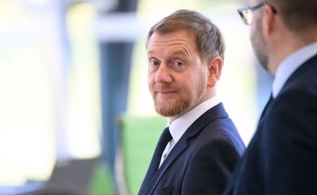 Tęskni za biznesem z Rosją. Premier niemieckiego landu zaskoczył