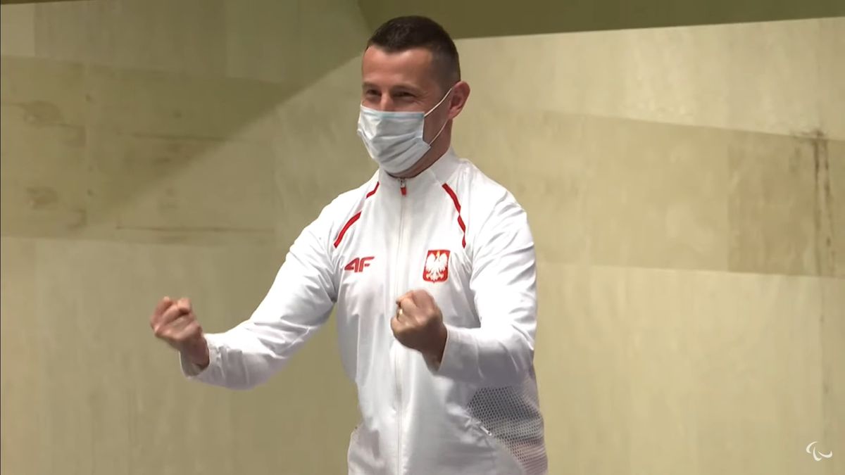 YouTube /  Paralympic Games / Szymon Sowiński po zdobyciu srebrnego medalu