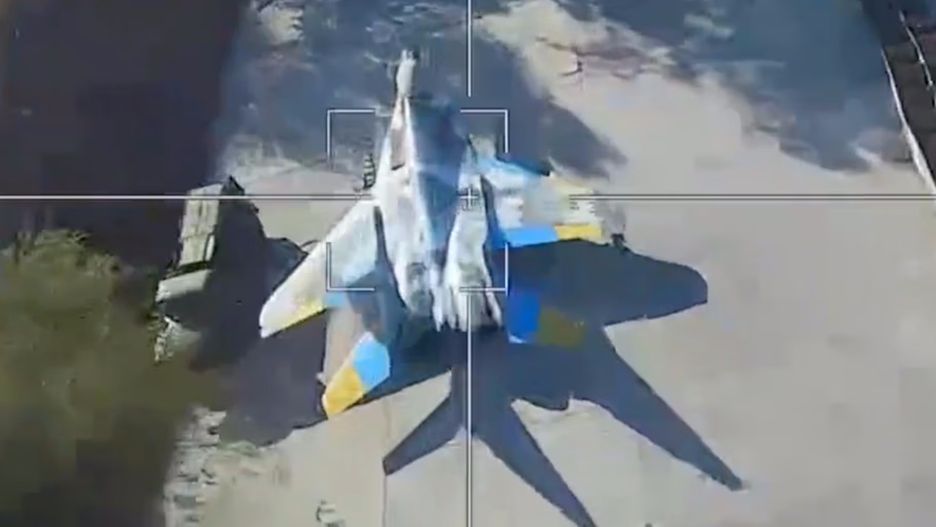 Ukraiński MiG-29 atakowany przez amunicję krążącą - zdjęcie ilustracyjne