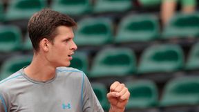 Challenger Kioto: Hubert Hurkacz rozpoczął od wygranej. Może wyprzedzić Kamila Majchrzaka