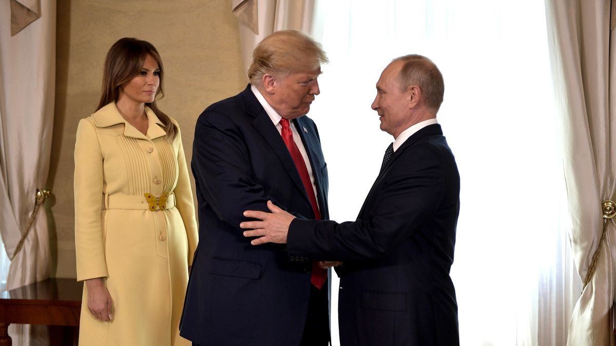 Trump i Putin podczas szczytu w Helsinkach w 2018 roku 