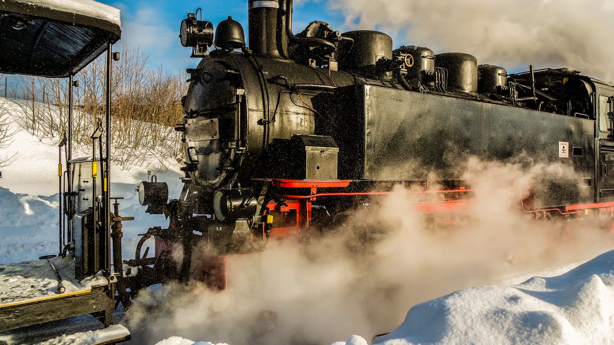 Bilety na przejażdżkę takim pociągiem retro nie należą do tanich