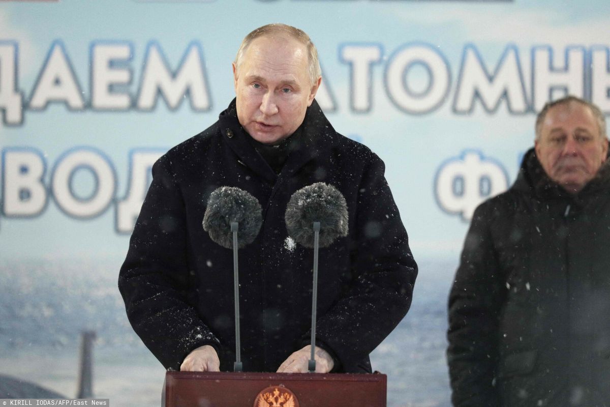 Putin na ceremonii wciągnięcia flagi na nowej atomowej łodzi podwodnej