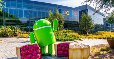 Google uderza w forki Androida: modyfikujesz, tracisz dostęp do Sklepu Play