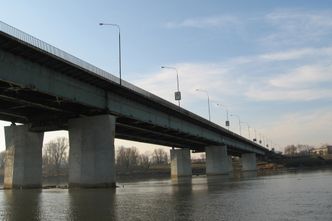 Remont Mostu Łazienkowskiego będzie kosztował 110 mln zł. O zlecenie walczy 18 firm