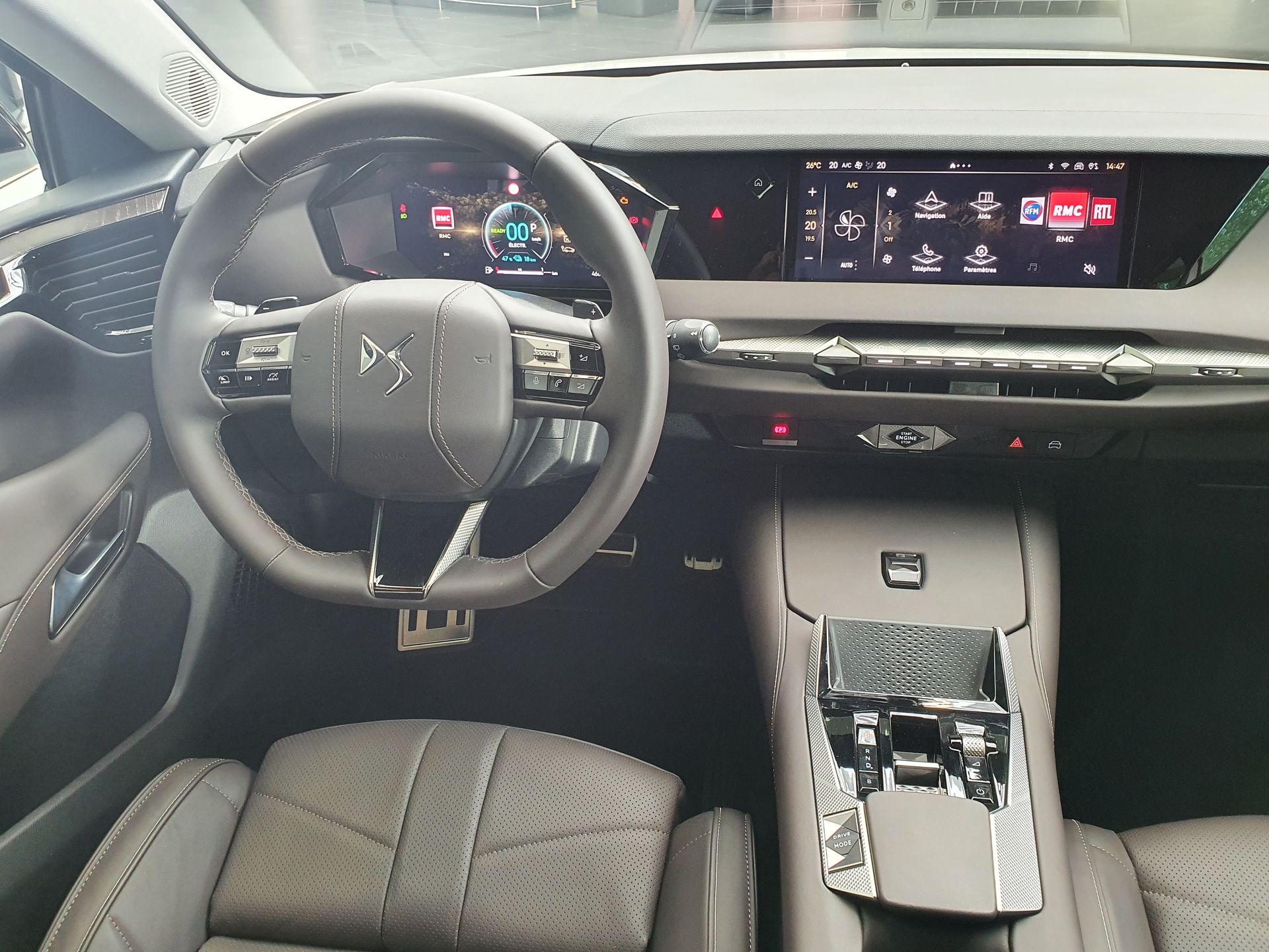 DS 4