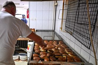 Pączki nakręcają cukiernie. Sprzedaż ponad trzykrotnie wyższa niż średnia