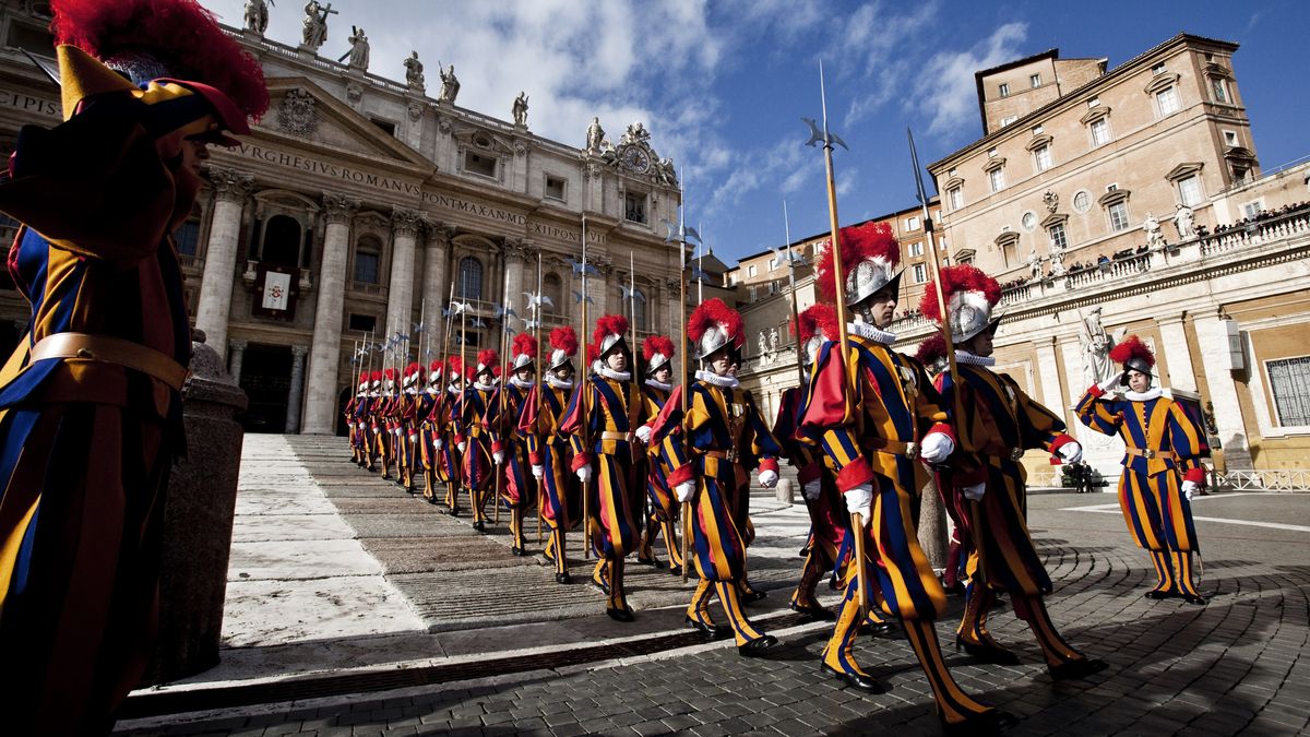 Członkowie Gwardii Szwajcarskiej odmówili szczepień 