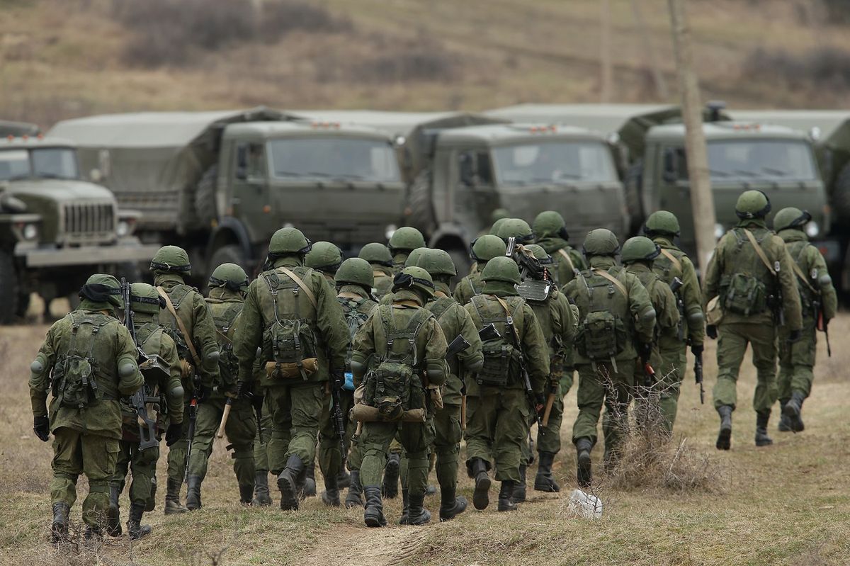 Rosyjska armia wysyła na granicę z Ukrainą wzmocnione siły wojskowe i uzbrojenie. To ewidentne przygotowania do działań zbrojnych. Służby ukraińskie twierdzą, że atak planowany jest na przełom stycznia i lutego 2022 roku 