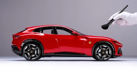 Ferrari Purosangue za 20,8 tys. dolarów – do postawienia na półce
