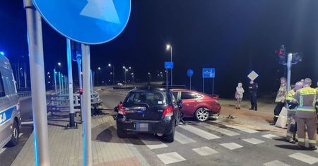 14-latkowie zwinęli auta rodzicom. Skończyło się kolizją