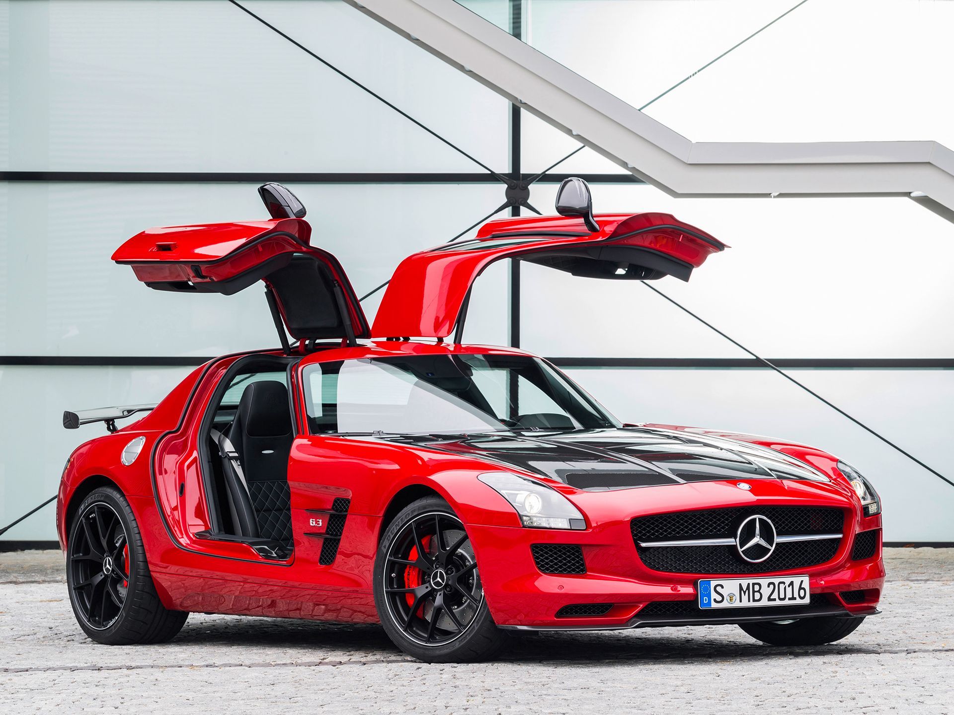 Żegnamy króla: odchodzi Mercedes-Benz SLS AMG 72