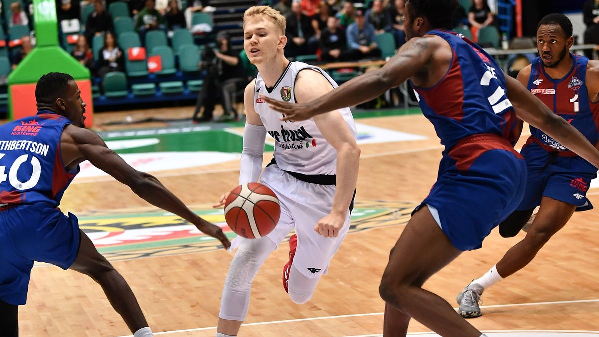 PAP / Maciej Kulczyński / Łukasz Kolenda