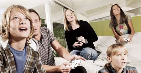 Rok temu połowa użytkowników płaciła za Xbox LIVE