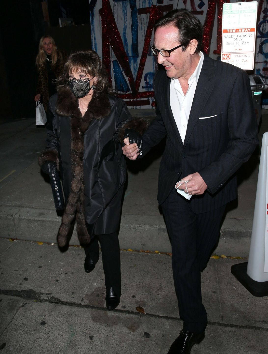 Joan Collins i Percy Gibson na randce w Hollywood