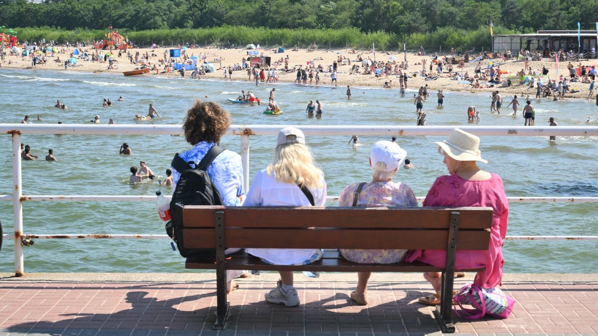 Wakacje nad morzem
20.07.2025 Gdansk Brzezno Wakacje Plaza 
Fot. Wojciech Strozyk/REPORTER
Wojciech Strozyk/REPORTER