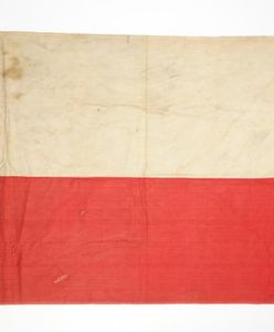 Ukrył polską flagę przed NKWD i przechowywał ją przez 76 lat. Teraz trafiła do gdańskiego muzeum