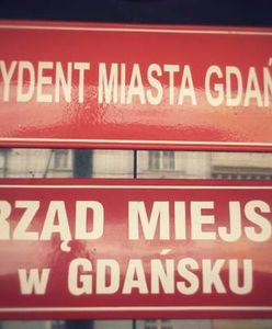 Zaproszenie Trybunału Konstytucyjnego do Gdańska budzi emocje. Sprawa podzieliła polityków i radnych