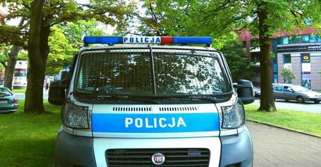 Dwóch gdańszczan podszywało się pod firmę transportową. Wyłudzili towary warte ponad 240 tys. zł