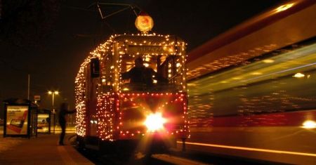 Po Gdańsku jeździ "świąteczny tramwaj"
