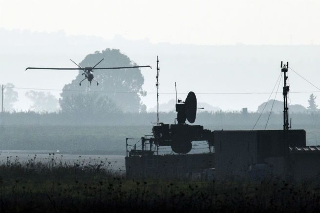 Drony nad bazą okrętów nuklearnych we Francji