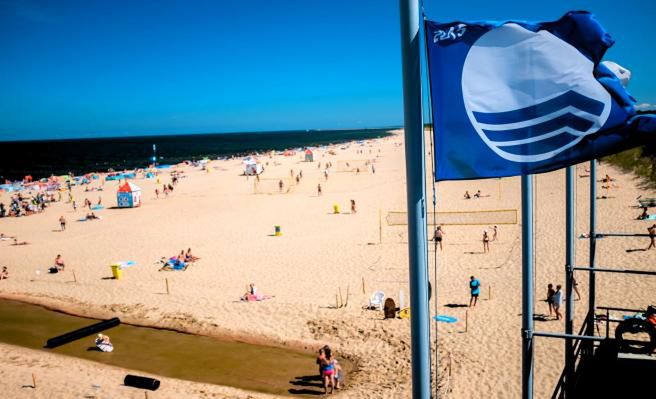 Gdańskie plaże czyste. Osiem z nich otrzymało ''Błękitną Flagę''