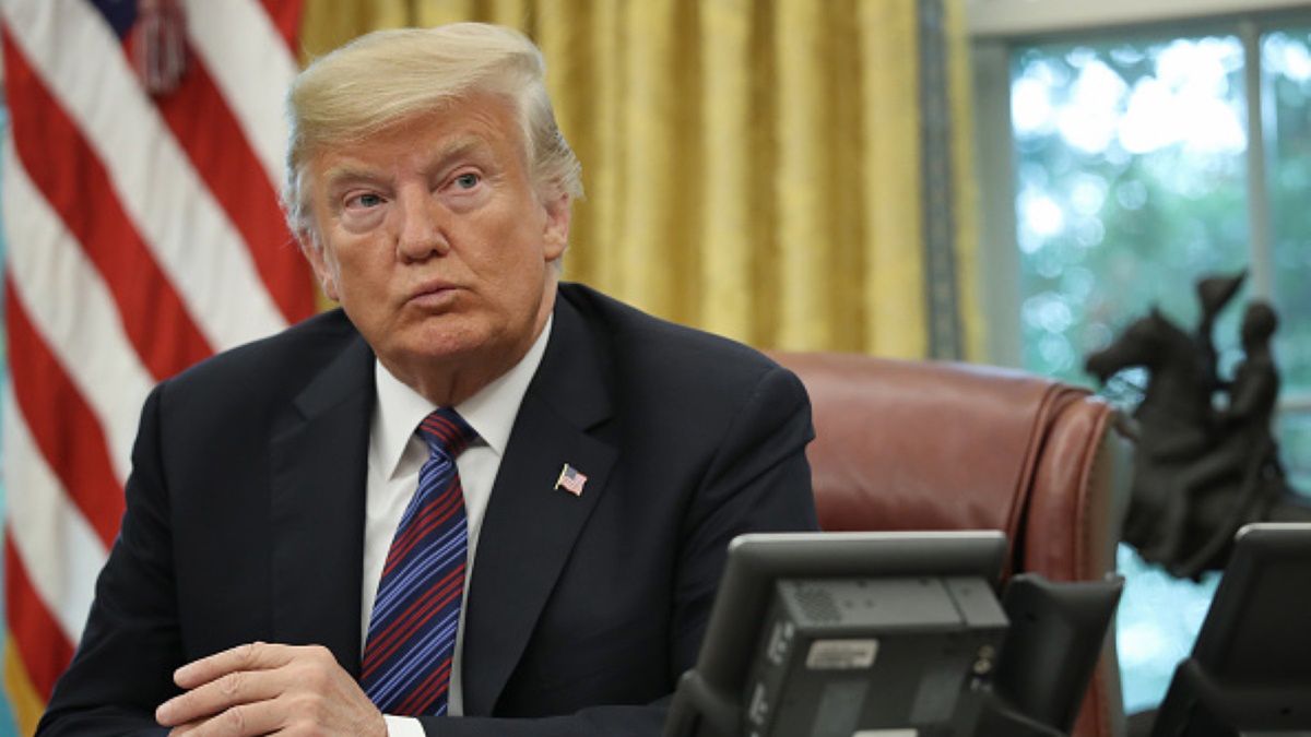 Donald Trump zamieścił na Twitterze materiał, który został usunięty przez administrację