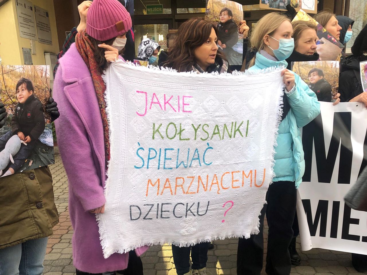 Uczestniczki protestu "Matki na granicę" w Hajnówce 