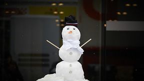 Śnieg i Robert Kubica. Trzeci dzień testów F1 w Barcelonie (galeria)