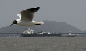 Iran zasygnalizował częściowe otwarcie cieśniny Ormuz