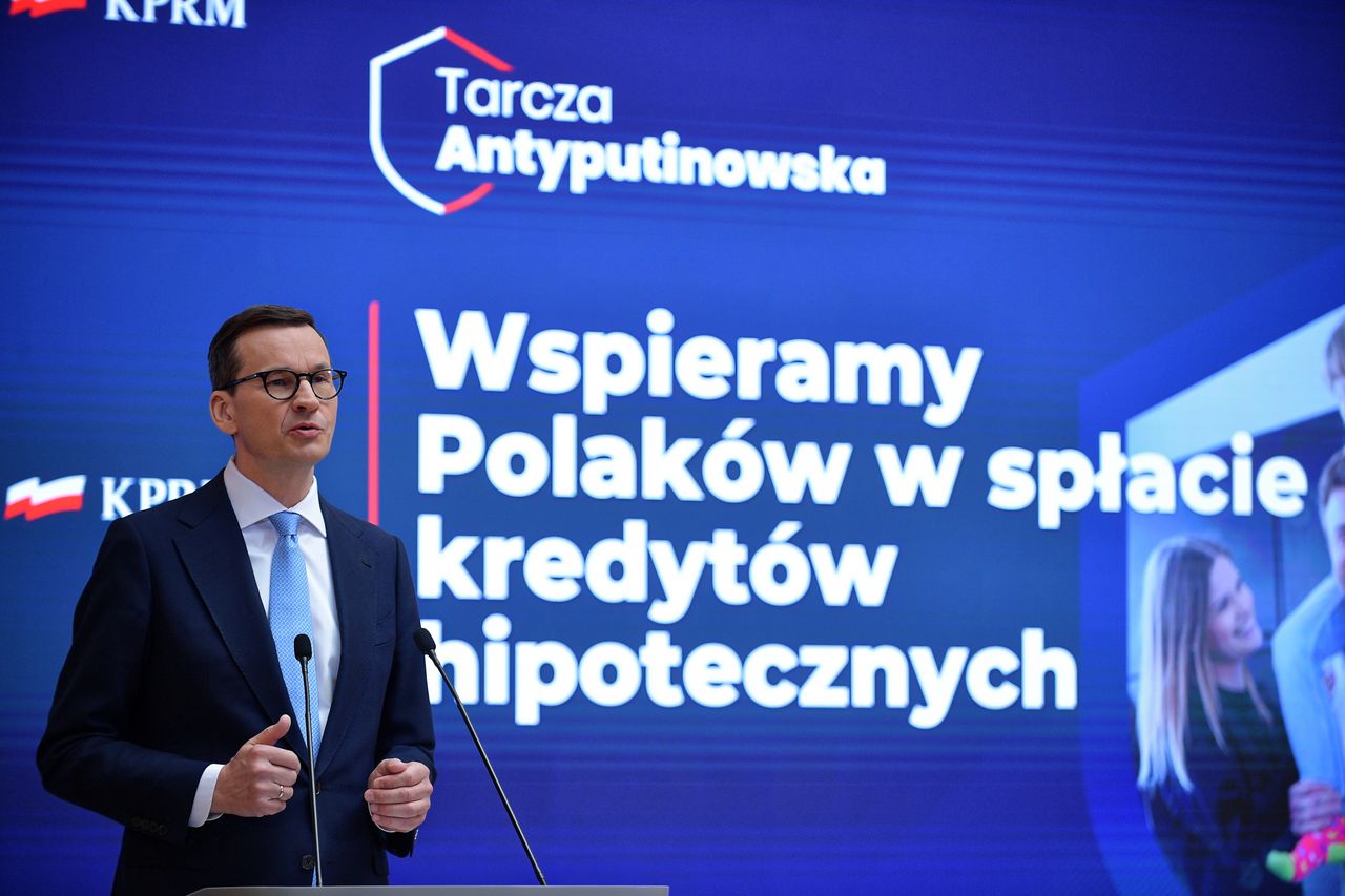 Banki podnoszą oprocentowanie lokat. Apelował o to premier