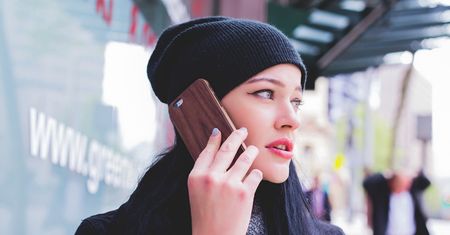 CERT Orange Polska ostrzega. Możesz odebrać dziwny telefon