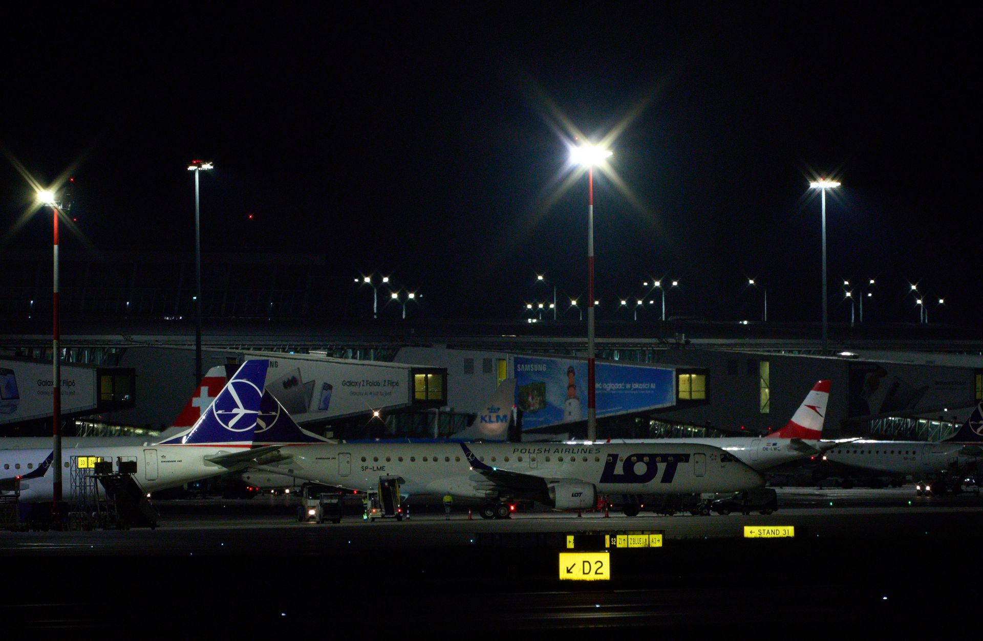 wiadomości,aktualności,WP Wiadomości Problemy na Lotnisku Chopina. Samoloty LOT przekierowane