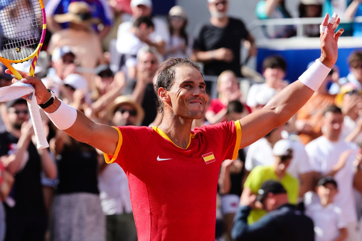 Pre-match brawl between Nadal and Djokovic. Paris wanted to help its champion