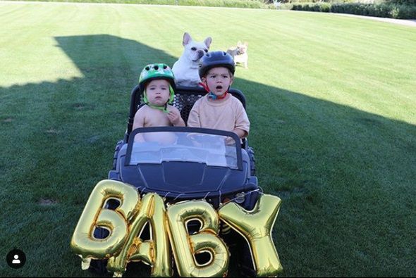 Boomer Phelps z młodszym bratem