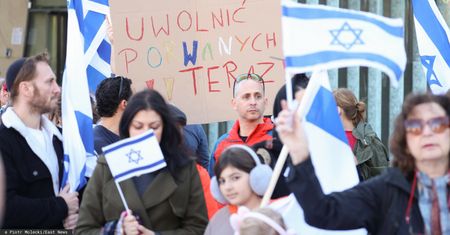 Polacy o stosunkach z Izraelem. Zdania mocno podzielone