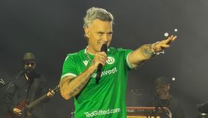 Światowa gwiazda w koszulce polskiego klubu (foto)